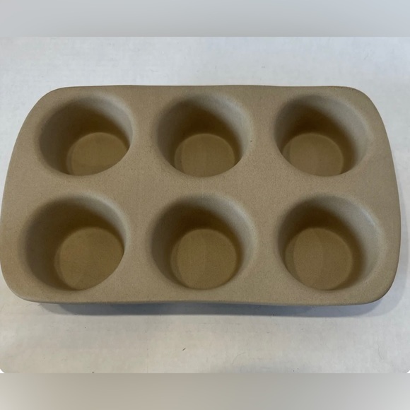Pampered Chef Kitchen Pampered Chef Large Muffin Stone Poshmark
